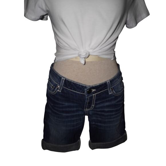 BKE Denim Sabrina Jean Shorts Size 27 Mid Rise Cuffed Blue Distressed Rhinestone - Picture 2 of 9